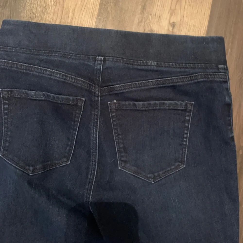 Talbots petites pull‎ on begging s. Worn a couple of times